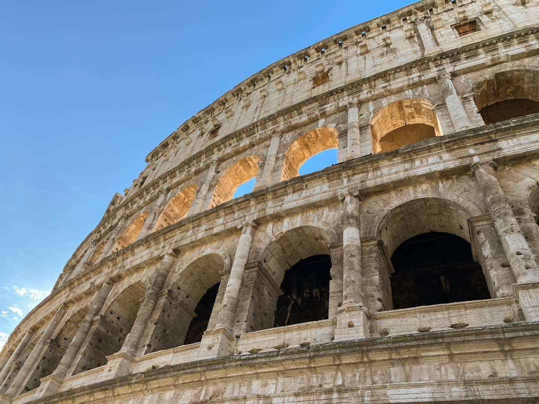 Rome: Colosseum Entry with Private Photoshoot Experience: photo 2