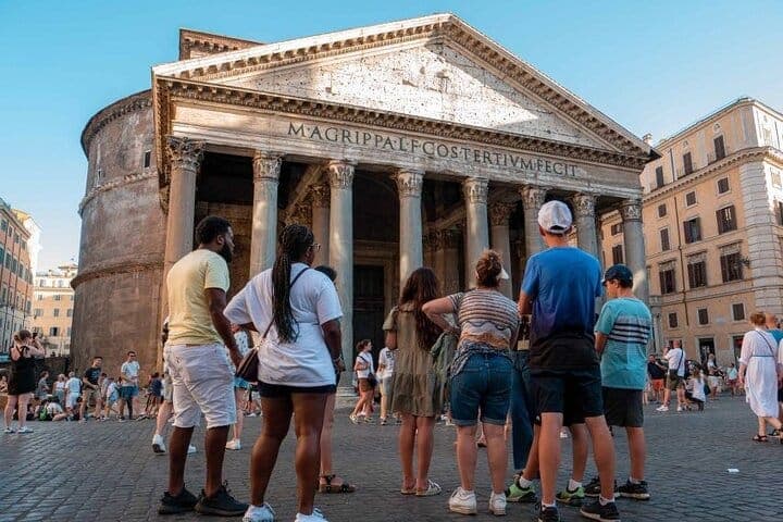 Rome Walking Tour with Hosted Entry to Pantheon & Vatican